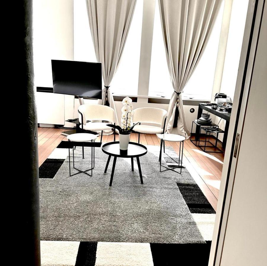 Les Lofts D'Artistes Hotel Saint-Gilles ภายนอก รูปภาพ