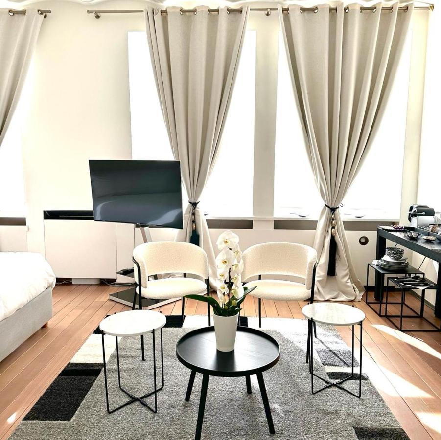 Les Lofts D'Artistes Hotel Saint-Gilles ภายนอก รูปภาพ